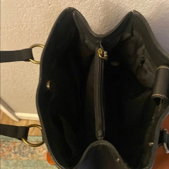 Fossil Elegant Black Leather Handbag - Picture 6 of 15